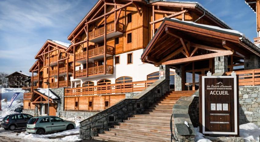 Lagrange Vacances Les Chalets D'Emeraude Отелюс Екстериор снимка